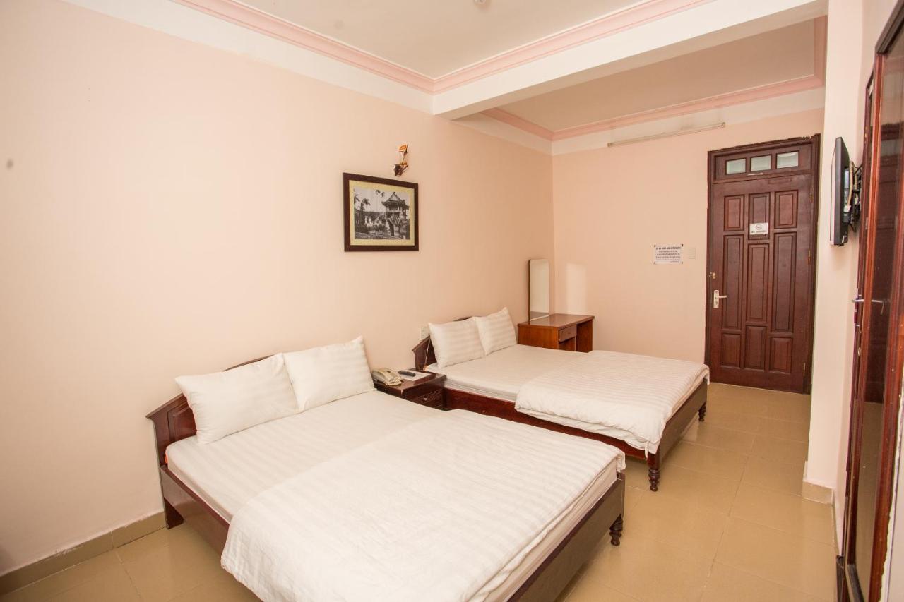Ngoc Mai Phu Hotel Dalat Esterno foto